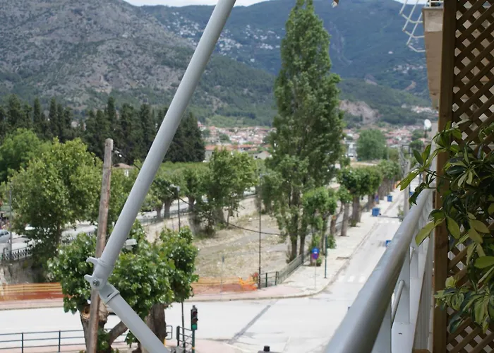 Elizabeth Dream House Edh