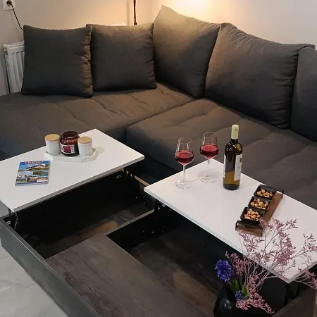 Elizabeth Dream House Edh