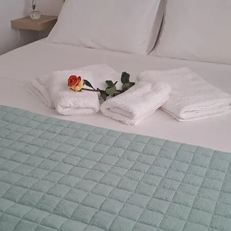 Elizabeth Dream House Edh Apartment