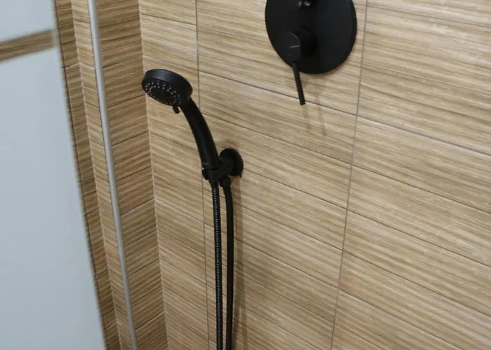 Elizabeth Dream House Edh Apartment