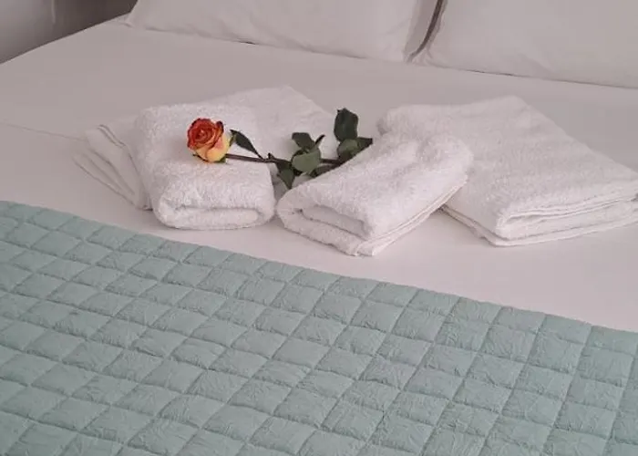 Elizabeth Dream House Edh Apartment